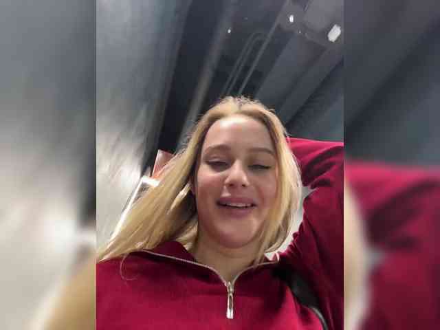 _Katrinka_'s chat room