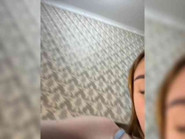 Fuck_Me_My_Love's chat room