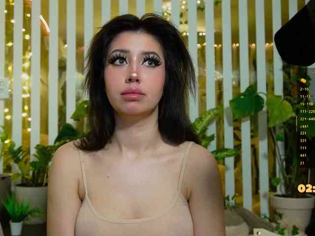 FlowwwerGirl's chat room