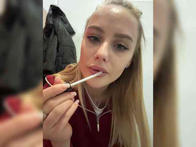 _Katrinka_'s chat room