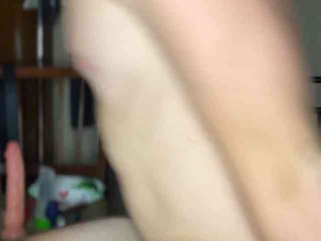 naughtylayla66's chat room