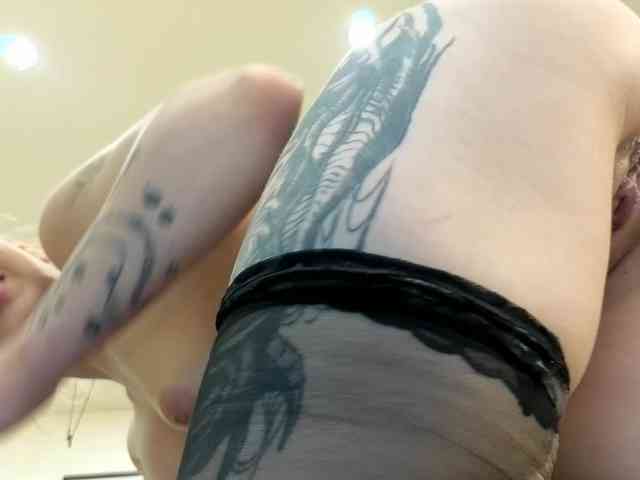 dolly-ll's chat room