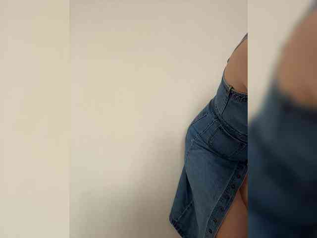 _IBlondy_'s chat room