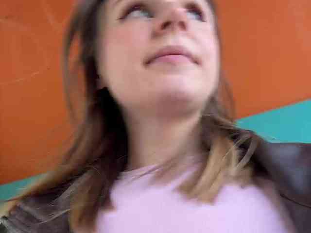 -Angel-Ali-'s chat room