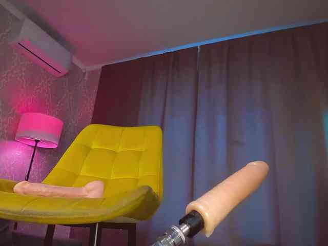 Juicy-Vikki's chat room