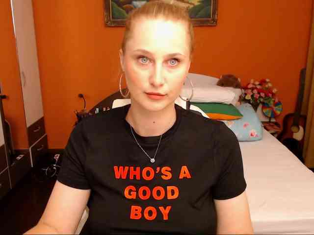 NatashaRouge's chat room