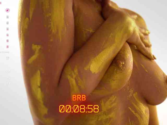 _Lady_M_'s chat room