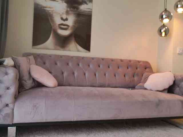 LennaGodess's chat room