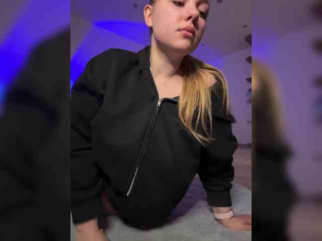 Jucielussie's chat room