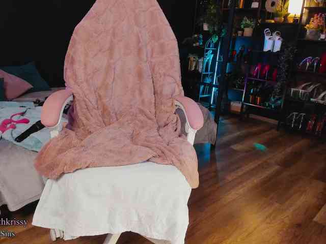 KrissySins's chat room