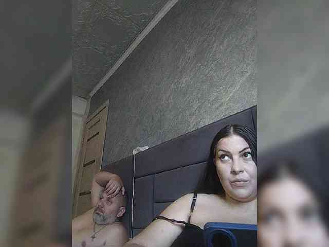 Cleopatra1990's chat room