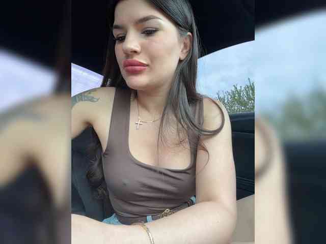 -MaybeBaby-'s chat room