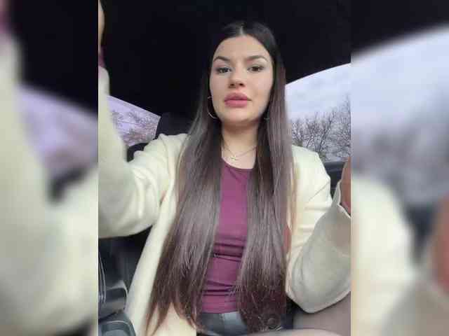 -MaybeBaby-'s chat room