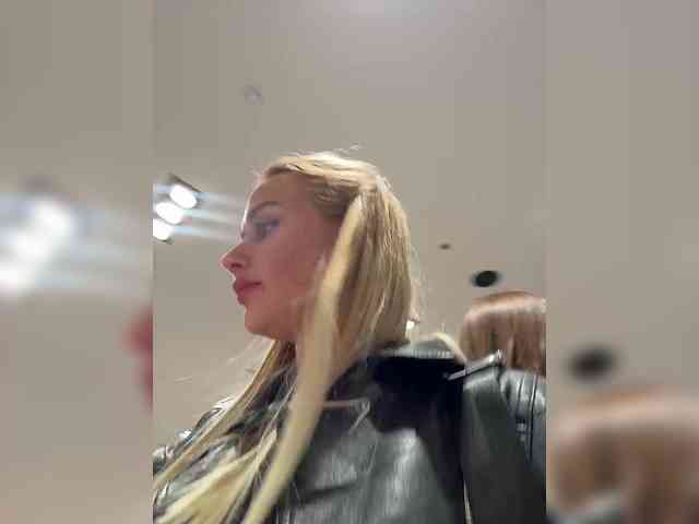 _Katrinka_'s chat room