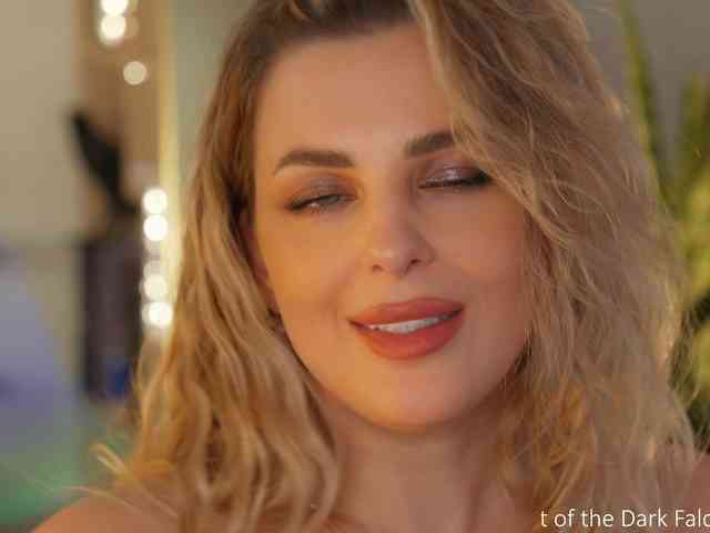 _Lady_M_'s chat room