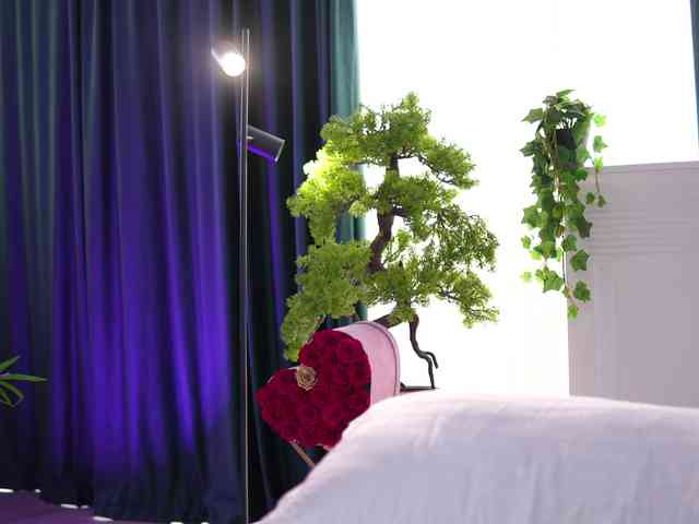 ArtTeasee's chat room