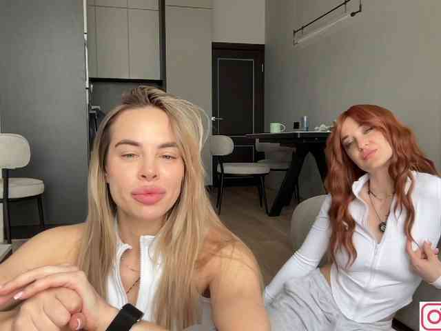 diffgirls1-1's chat room