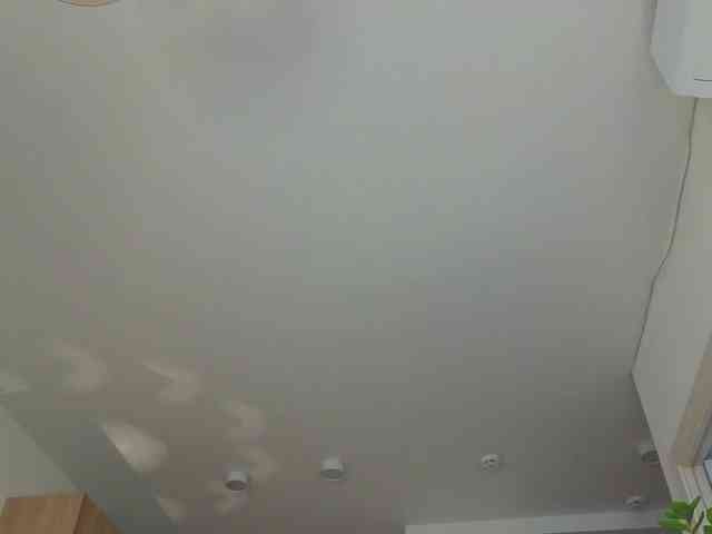 lili-roze's chat room