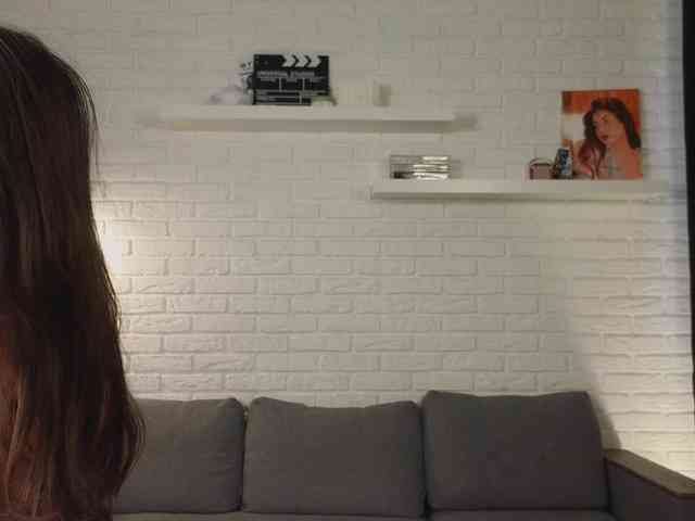 qwwwelbi's chat room