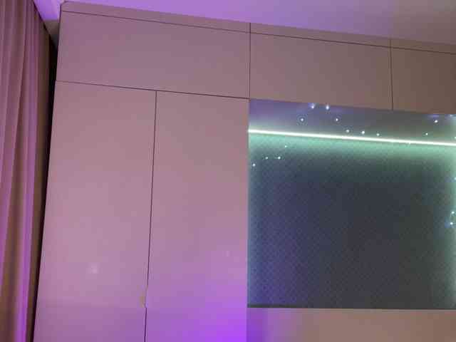 --_bara_murava_--'s chat room
