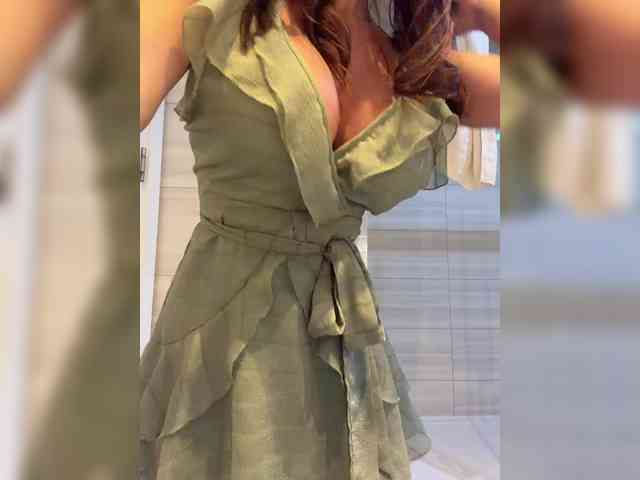 OrgazMia's chat room