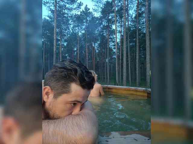 Zhenya-and-Vasilisa's chat room