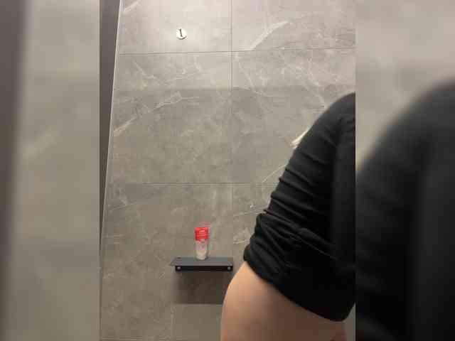 _Katrinka_'s chat room