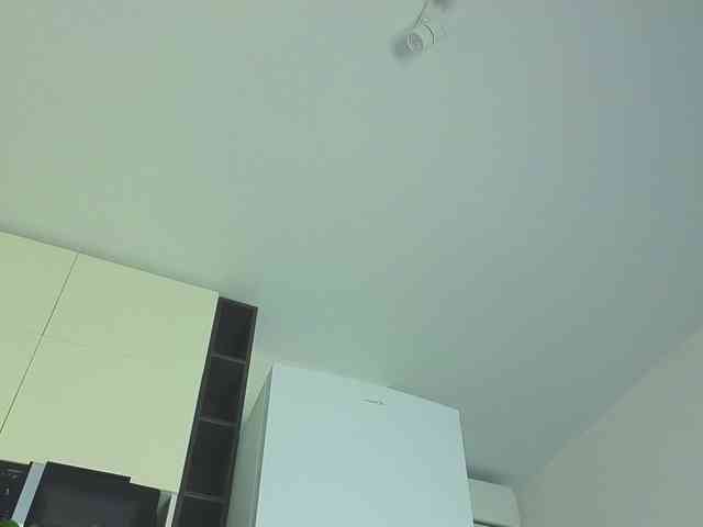lili-roze's chat room