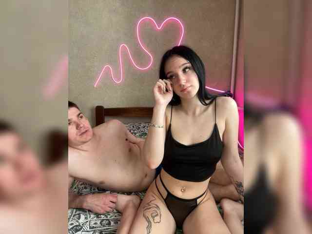 LeoCouple's chat room