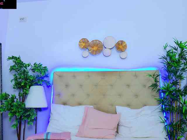 DaliyaArabian's chat room