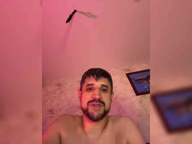 VIP17CoupleDream's chat room