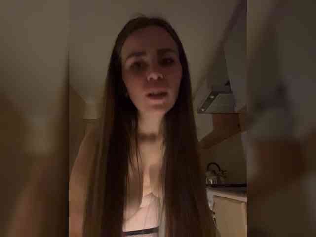 LolaSexxx's chat room