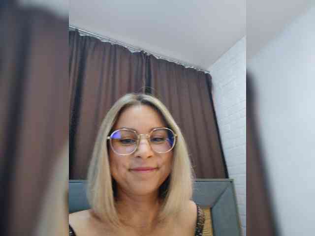 Zhenya-and-Vasilisa's chat room