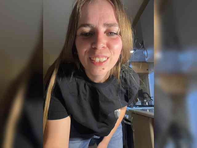 LolaSexxx's chat room