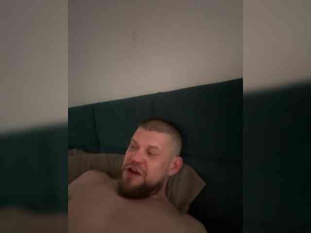 Raspberry187's chat room