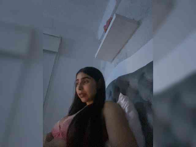 SallyeLeins's chat room