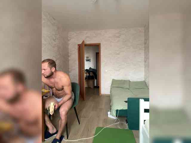 RUS577643's chat room