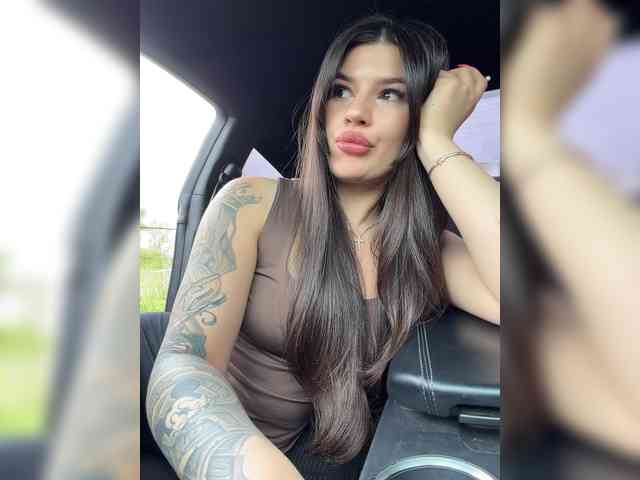 -MaybeBaby-'s chat room