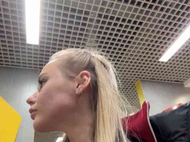 _Katrinka_'s chat room