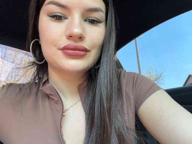 -MaybeBaby-'s chat room