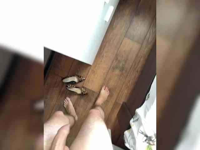 lolave's chat room