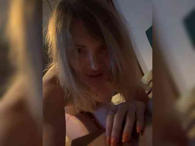 Raspberry187's chat room