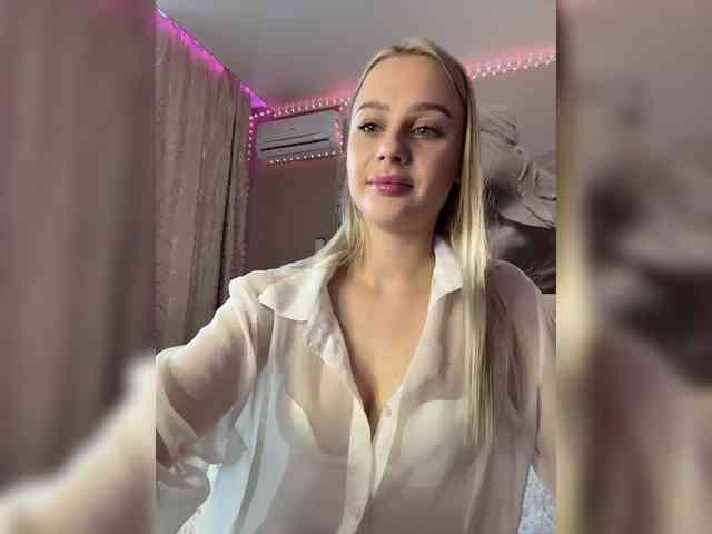 _Katrinka_'s chat room