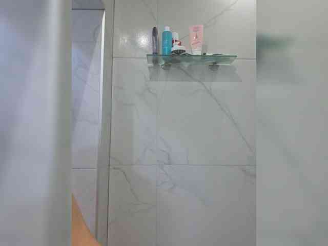 Sophie_Sonne's chat room