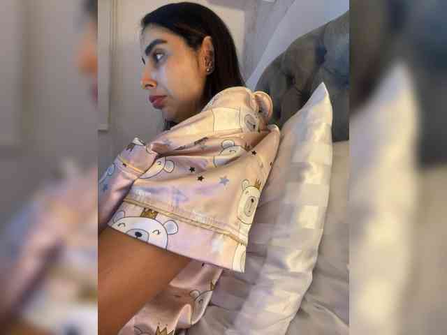 SallyeLeins's chat room