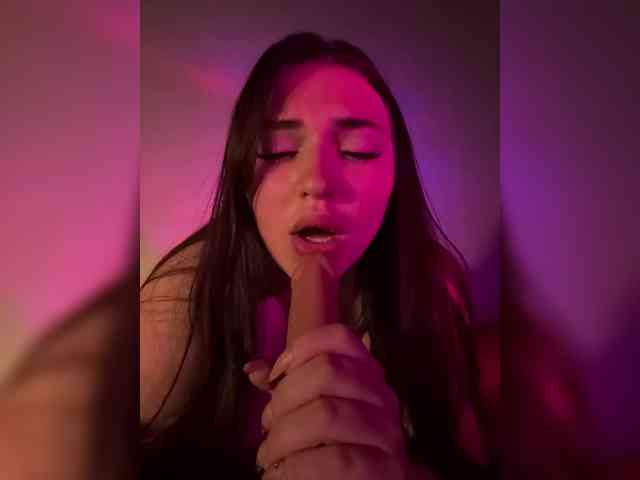 -Monika-'s chat room