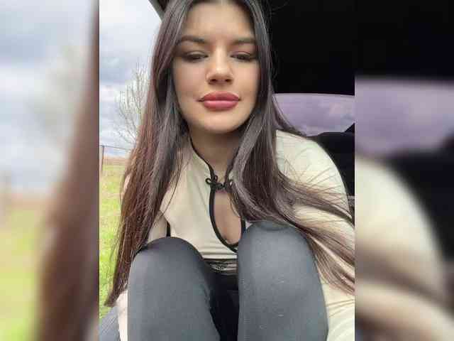 -MaybeBaby-'s chat room