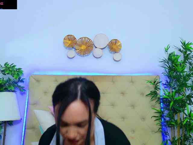 DaliyaArabian's chat room