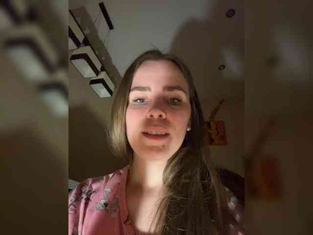 LolaSexxx's chat room