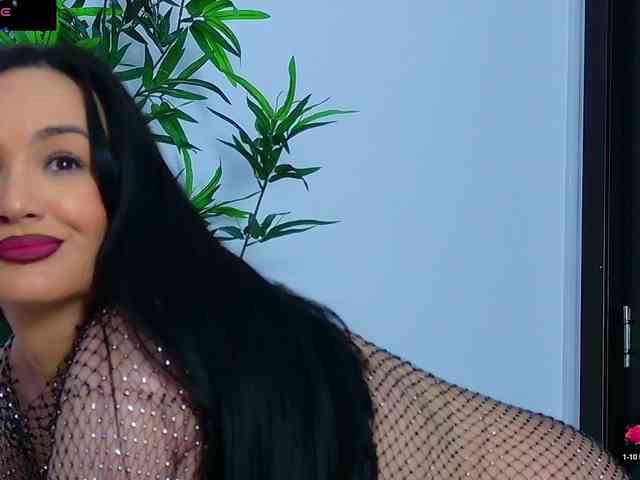 DaliyaArabian's chat room